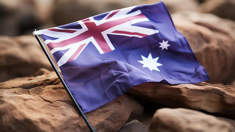 Australian Exchange Turns to PayPal amid Banking Opposition to Crypto